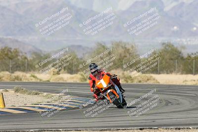 media/Dec-04-2025-Racers Edge (Thu) [[5ebc9f124d]]/3-B Group/1-Session 1 (Turn 7)/